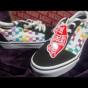 Vans Kids Low-Top Checkerboard Sneakers in Black and Multicolor